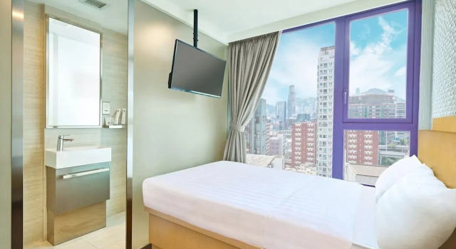 Minimal Hotel Midtown