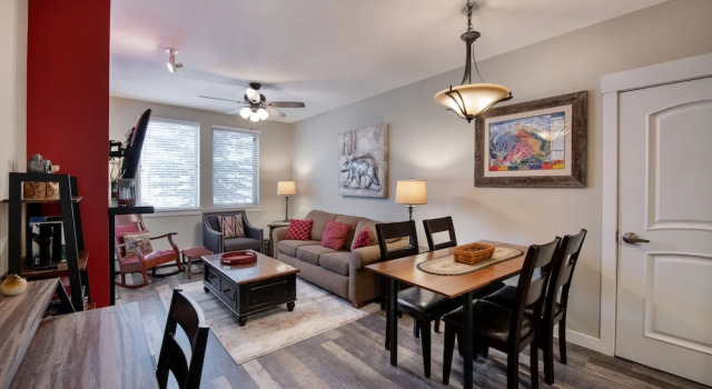 Premium Unit 4373- Fraser Crossing/founders Pointe 1 Bedroom Condo