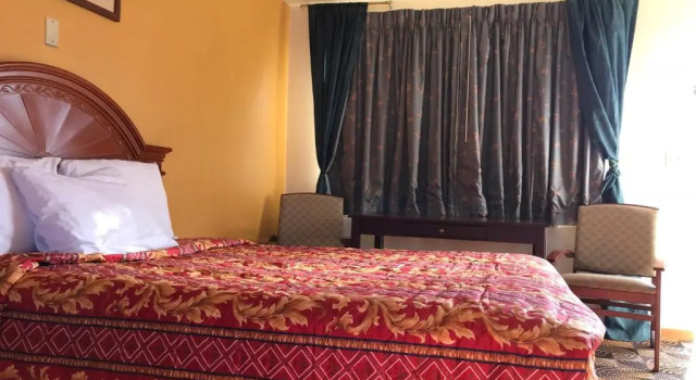 Четырёхместный номер Standard Best Nights Inn - Sparta