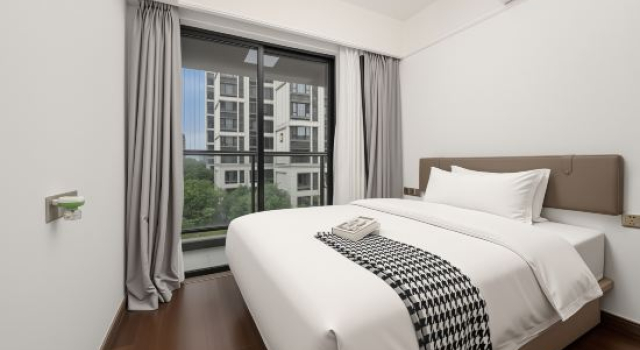 Люкс Quzhi·Hip-hop Hotel (Meizhou Meijiang District Wanda Plaza)