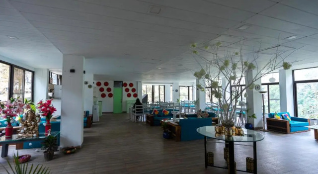 Haut Monde Hill Stream Resort, Rezerwuj Ośrodek wypoczynkowy Hotele w Uttarakhand z basenem, Basen