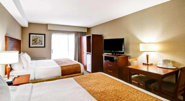 Четырёхместный номер Standard Quality Inn