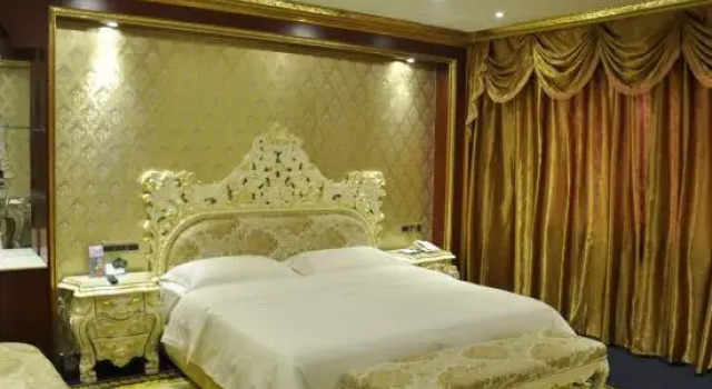 Business Suite Alps hotel