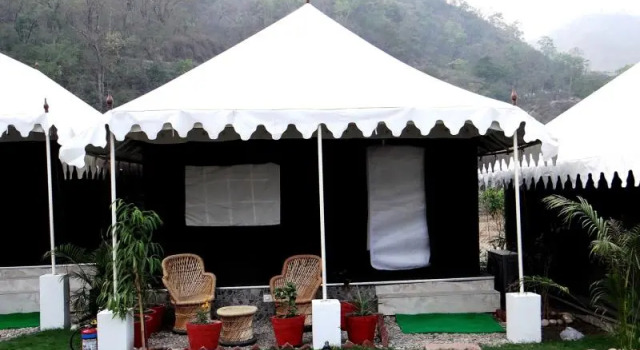 Camp Aqua Forest, Rezervovat Hotel Rišikéš Uttarakhand