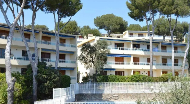 Appartement Bormes-les-Mimosas, 4 pièces, 6 personnes - FR-1-251-209