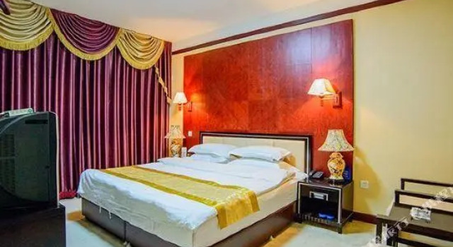 Kun Ji Hot Spring Hotel, จอง โรงแรม ปักกิ่ง Beijing Province