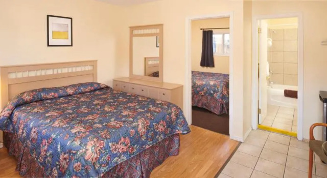 Четырёхместный номер Standard Black Sea Motel