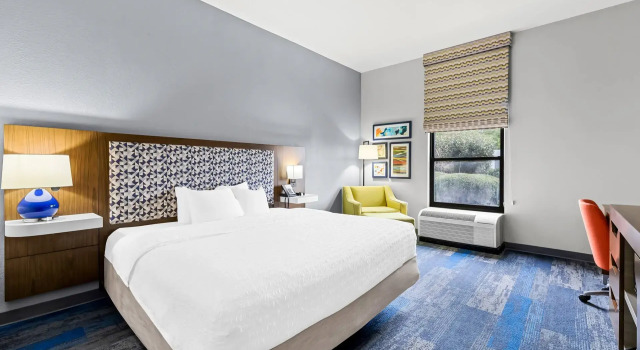 Номер Standard Hampton Inn Florence Midtown near University of North Alabama