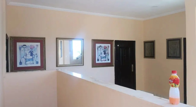 Sonnys inn and car rentals
