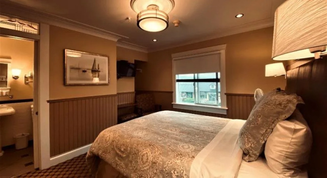 Salt Spring Inn, Buchen Sie Hotel Ganges Salt Spring Island