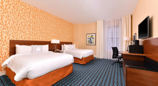 Четырёхместный номер Standard Fairfield Inn & Suites by Marriott Albany Downtown
