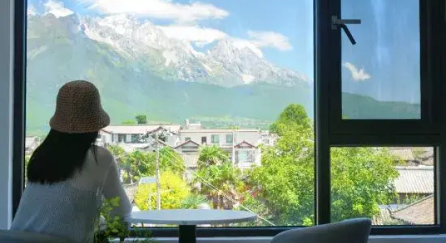 New Residence in Ancient Town | Traditional Naxi Snow Mountain Viewing Courtyard (Baisha Store), Prenota Hotel Baisha Yunnan