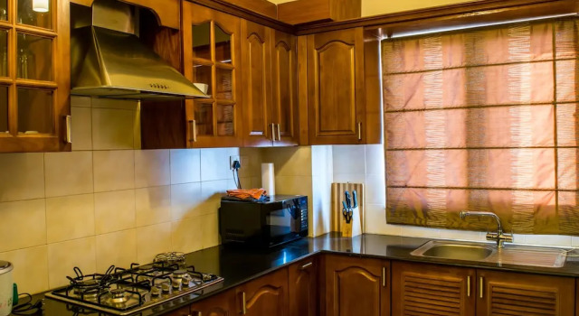 Апартаменты Luxury с 2 комнатами с балконом и с видом на город Retreat Serviced Apartment