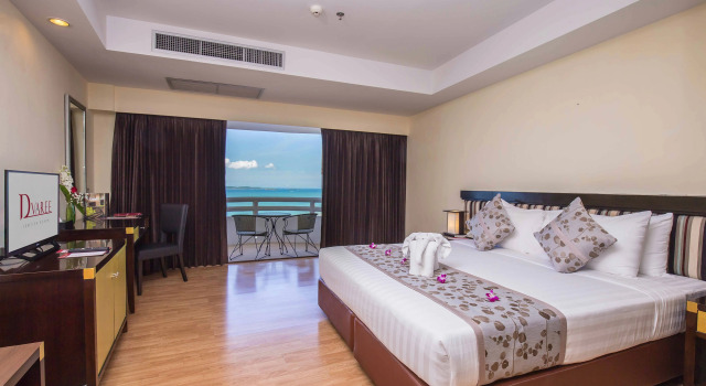 D Varee Jomtien Beach