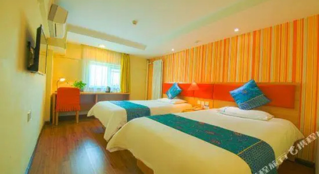 Номер Deluxe Home Inn Jinan Dikou Road Railway Station North Square