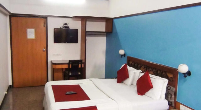 Hotel Imperial Executive, Andheri