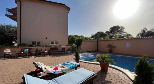 Apartments Villa Julia, Đặt Căn hộ Pakostane Zadar County