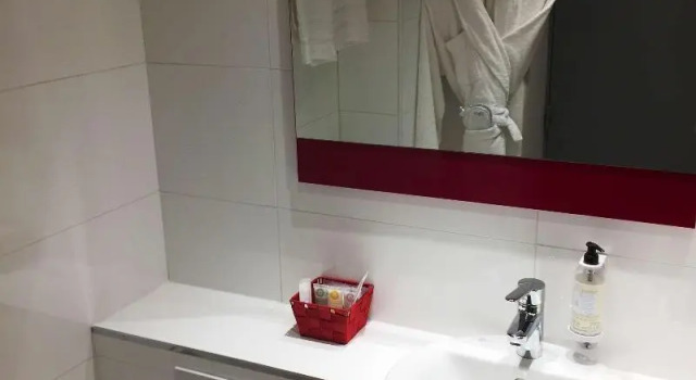 Номер Superior Отель Inn Design Paris Saint Quentin