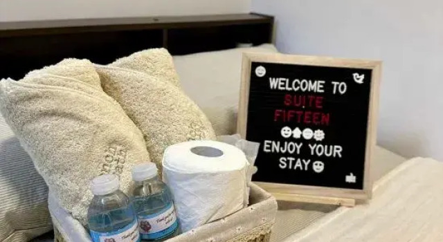 Suite Fifteen: a Japanese inspired staycation, Book Hotel Hotels in Romblon with Parking, Parking