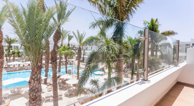 Suite junior con balcón y con vista Astral Palma Hotel