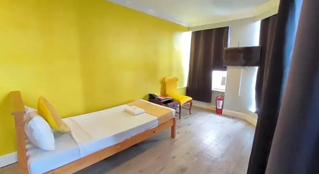 Номер Standard Manila Airport Hotel