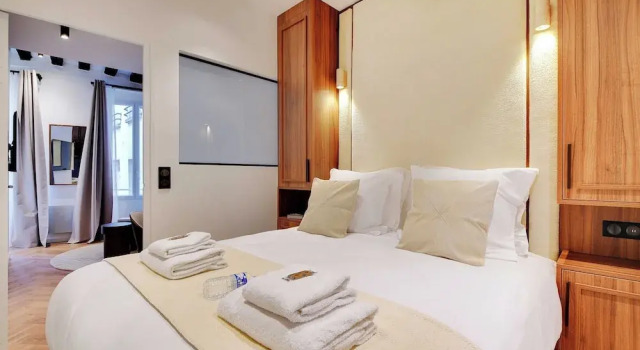 Elegant Comfort in the Heart of Paris-notre Dame, Забронировать Апарт-отель Апарт-отели Парижа, рядом с Je Veux Etre Photographe!, Апарт-отель