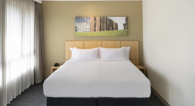 Mercure Melbourne Southbank, Забронировать Отель Бизнес-отели Мельбурна, рядом с Набережная Southbank, 4* 5*