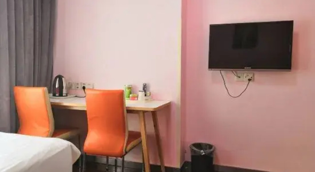 Homeinn Pebble Hotel (Shanghai Changning Shuicheng Road Subway Station), Varaa Hotelli Changning 