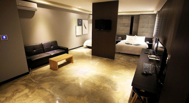 Icheon XYM Hotel