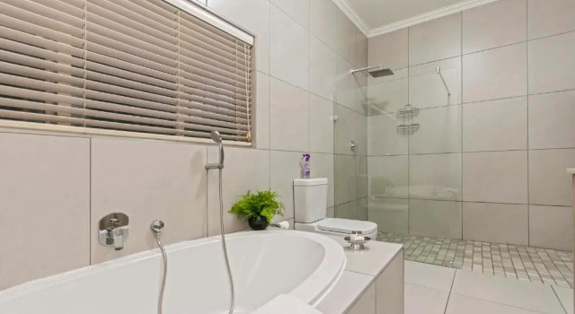 Люкс Executive Dunton Guest House