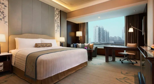 Двухместный номер Deluxe Shangri-La Hefei