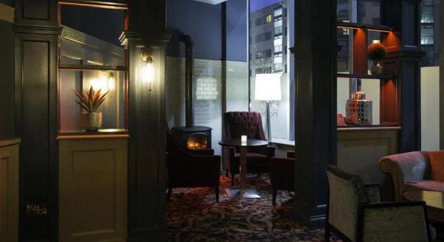 Metro Hotel Dublin Airport, Prenota Appartamento  