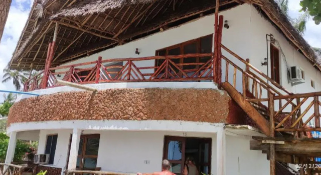Трёхместный номер Deluxe с видом на море Menai Bay Beach Bungalows