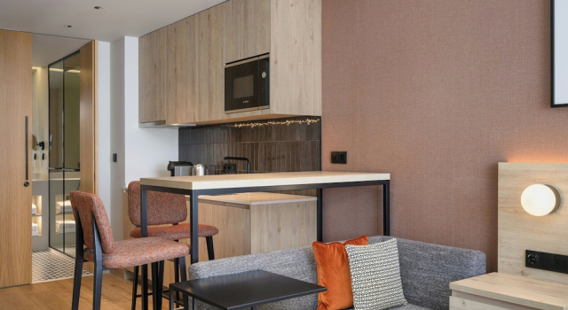 Двухместная студия Standard с видом на город Residence Inn Lisbon by Marriott Hotel