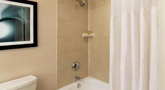 Шестиместный номер Standard DoubleTree by Hilton Columbia