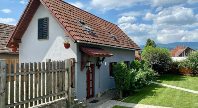 Коттедж Rustic Comfort House