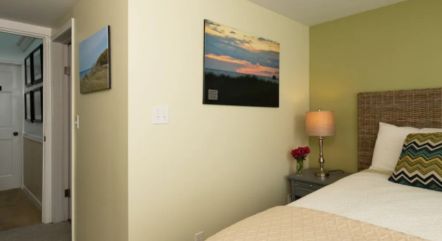 Номер Standard Looking Glass Beachfront Inn
