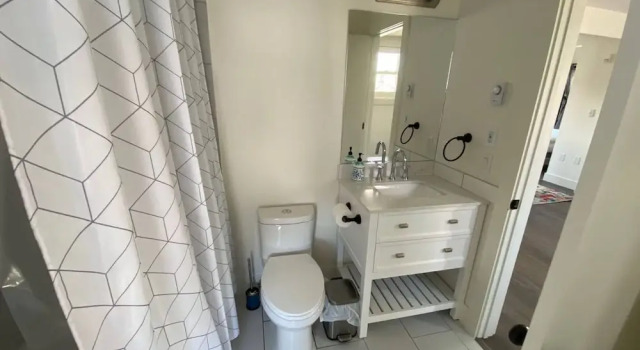 Апартаменты c 1 комнатой Historical Building 1br 1ba Walk To Roger's Place