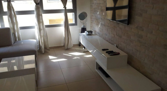 Sunshine Suites