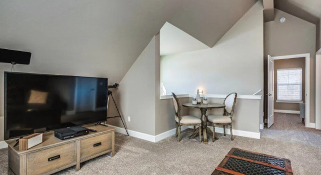 Latitude Adjustment, Buchen Sie Hotel Dover Schweitzer Mountain