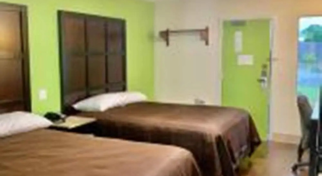 Двухместный номер Standard Sunrise Extended Stay Hotel