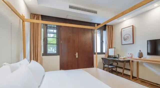 Люкс Deluxe Floral Wutong Garden Tea Pavilion Book House Water Town Boutique Stay (Keyan Scenic Area)
