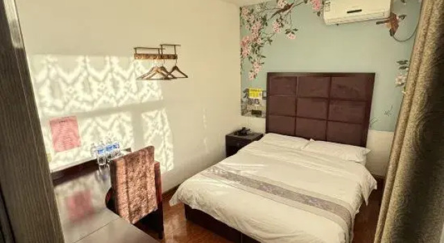 Полулюкс Comfort Xiwuqi Jinding Rongsheng Business Hotel