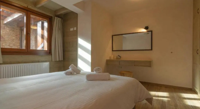 Kallisto Mountain House III, Reserva ahora Hotel Hoteles en Grecia Central con aparcamiento, Aparcamiento