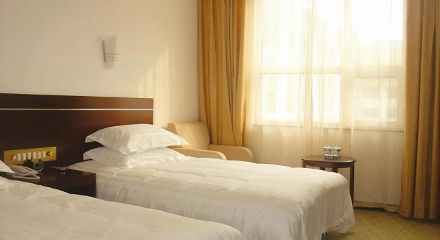 Hualian Traders Hotel (Shijiazhuang), Book Hotel Shijiazhuang Hebei