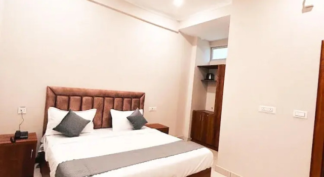 Hotstel Rishikesh,Tapovan, Rezervovat Hotel Rišikéš Uttarakhand