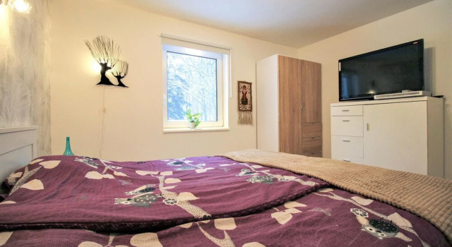 Nice Home in Höör With 3 Bedrooms, Book Hotel Hoor 
