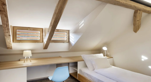 Hotel Kleis, Boek Hotel  