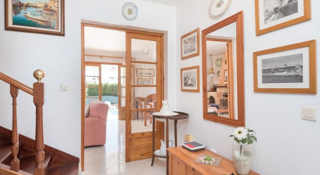 Villa Jane, Varaa Villa Mökit kohteessa Ciutadella, Mökki
