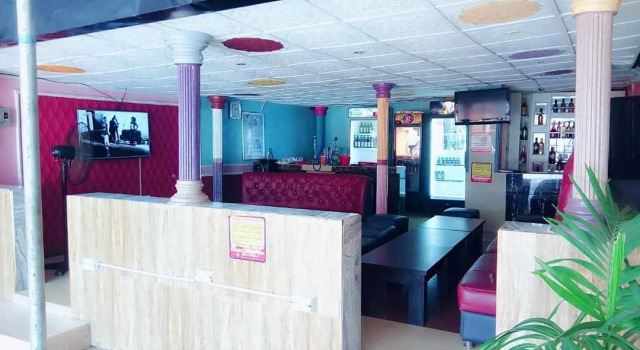 Multifield Hotel & Suites